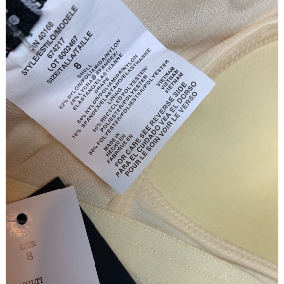 NEW Miraclesuit Dream Black Floral Tie Waist Swimsuit Size 8 - Picture 7 of 7